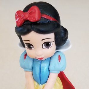 Disney Snow White Cake Topper Play Figure 3.25" New Snow White As A Toddler